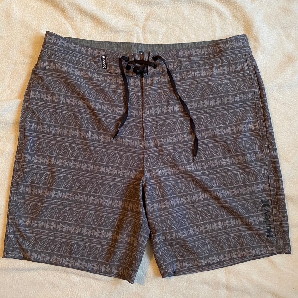 Hurley board shorts